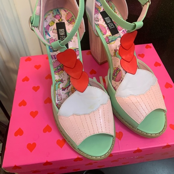 Iron Fist Shoes - Iron Fist Womens Vegan Cupcake heels sz. 8